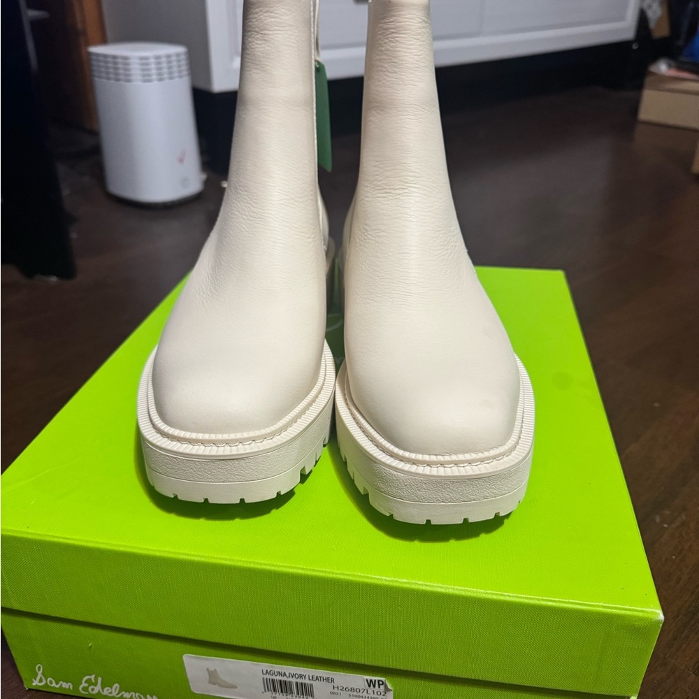 Off-White Boots - Picture 3 of 4
